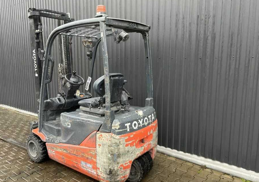Toyota 8FBE20T - Electric forklift: picture 3 Toyota 8FBE20T - Electric forklift: picture 3