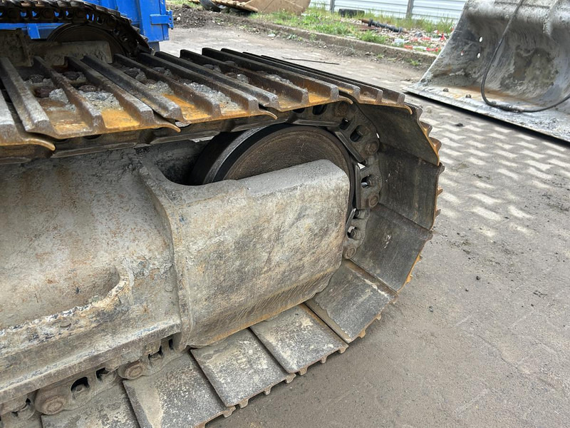 Caterpillar 320EL - Excavator: picture 2 Caterpillar 320EL - Excavator: picture 2