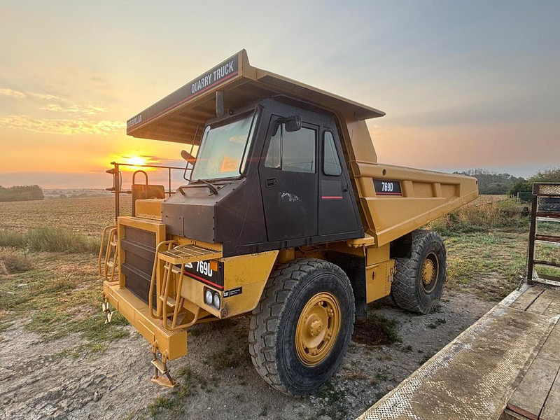 Caterpillar 769D - Dumper: picture 1 Caterpillar 769D - Dumper: picture 1