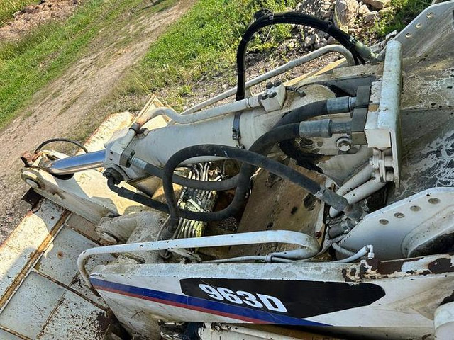 Caterpillar - Excavator: picture 4 Caterpillar - Excavator: picture 4