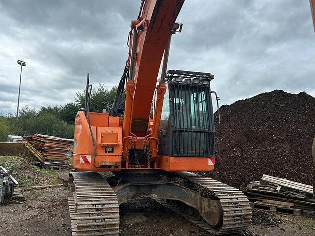 Doosan DX235LCR - - Crawler excavator: picture 2 Doosan DX235LCR - - Crawler excavator: picture 2