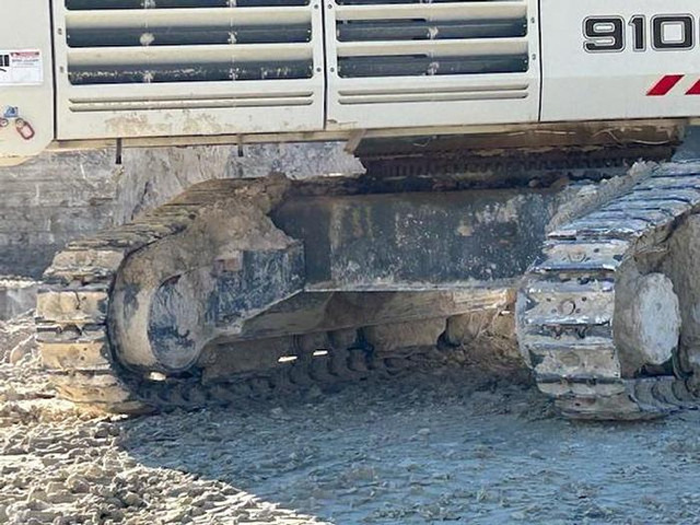 Liebherr R9100 - Crawler excavator: picture 3 Liebherr R9100 - Crawler excavator: picture 3