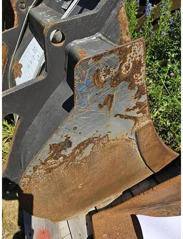 Mecalac Connect - Bucket: picture 3 Mecalac Connect - Bucket: picture 3