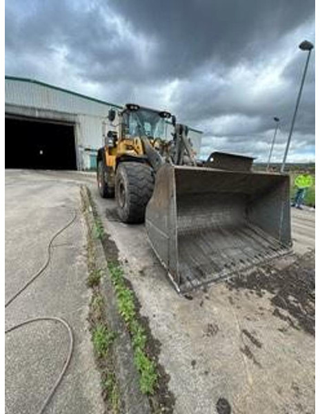 Volvo L150H - Wheel loader: picture 4 Volvo L150H - Wheel loader: picture 4