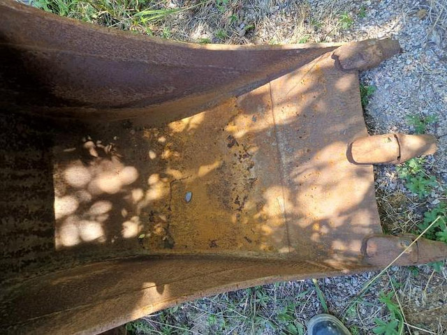 Volvo S45 - Bucket: picture 1 Volvo S45 - Bucket: picture 1