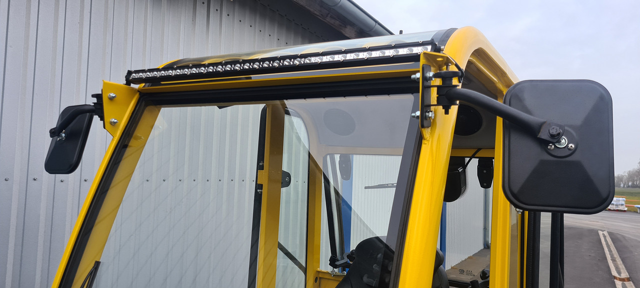 New Compact loader Eurotrac W11 Radlader Hoflader: picture 10 New Compact loader Eurotrac W11 Radlader Hoflader: picture 10