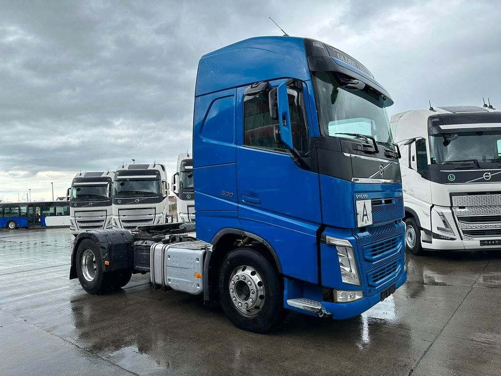 Volvo FH 500 *GLOBETROTTER * ACC * KIPPHYDRAULIK*ALCOA - Tractor unit: picture 3 Volvo FH 500 *GLOBETROTTER * ACC * KIPPHYDRAULIK*ALCOA - Tractor unit: picture 3