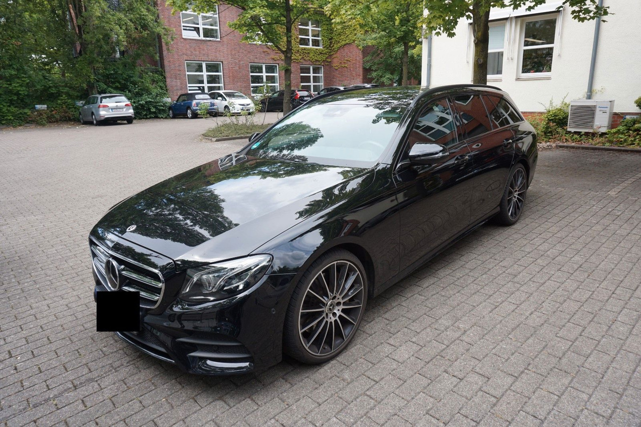 Mercedes-Benz E 450 4MATIC T AVANTGARDE Autom. - Station wagon: picture 1 Mercedes-Benz E 450 4MATIC T AVANTGARDE Autom. - Station wagon: picture 1