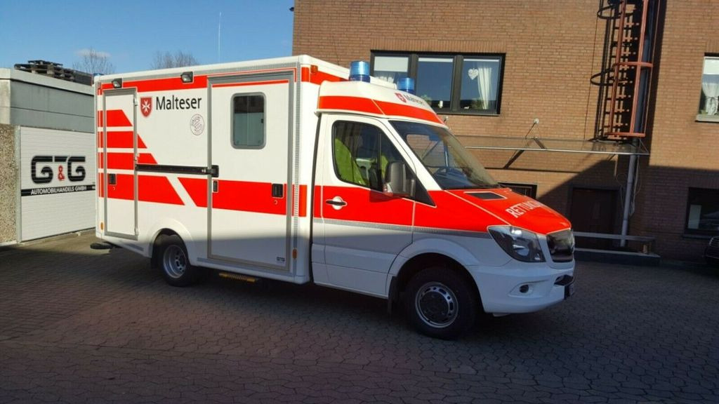 Mercedes-Benz Sprinter 516 / ATM 0km / WAS Koffer - Ambulance: picture 1 Mercedes-Benz Sprinter 516 / ATM 0km / WAS Koffer - Ambulance: picture 1