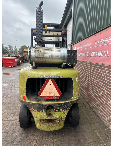 Clark - LPG forklift: picture 5 Clark - LPG forklift: picture 5