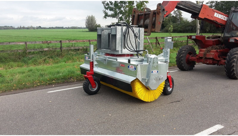 Loonwerkersveegmachine - Broom: picture 2 Loonwerkersveegmachine - Broom: picture 2