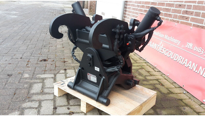 Pladdet kantelstuk cw10 - Tiltrotator for Construction machinery: picture 4 Pladdet kantelstuk cw10 - Tiltrotator for Construction machinery: picture 4