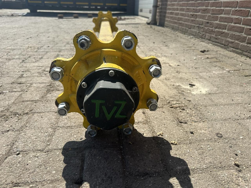 TVZ landbouwas - Axle and parts: picture 3 TVZ landbouwas - Axle and parts: picture 3