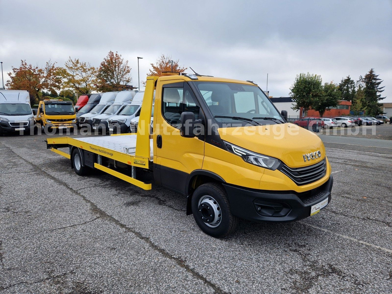 Iveco DAILY 70C18 Festplateau Alu Premium Navi ACC - Tow truck: picture 1 Iveco DAILY 70C18 Festplateau Alu Premium Navi ACC - Tow truck: picture 1