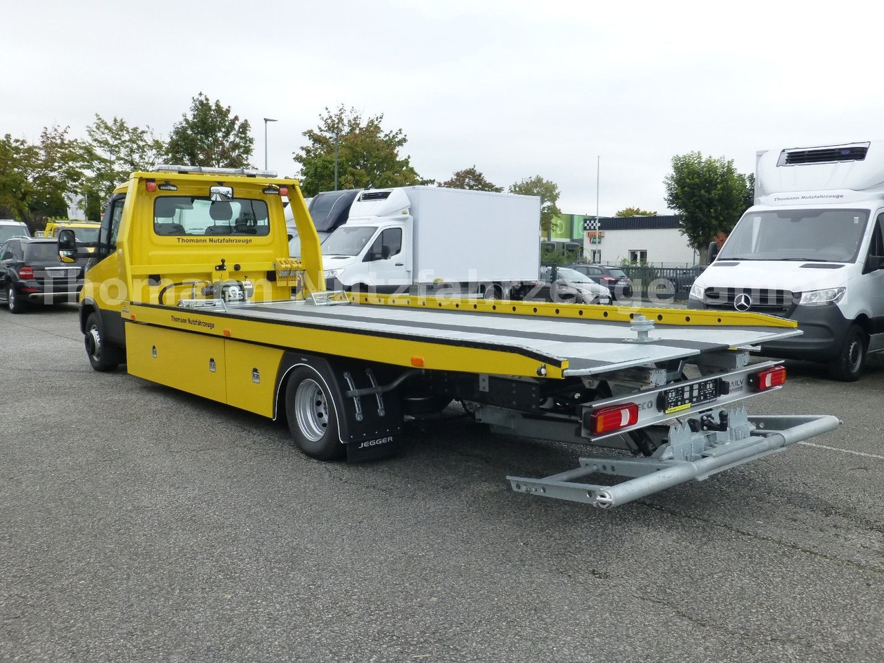 Iveco DAILY 72C18 Schiebeplateu Luftfed Navi Hubbrille - Tow truck: picture 5 Iveco DAILY 72C18 Schiebeplateu Luftfed Navi Hubbrille - Tow truck: picture 5