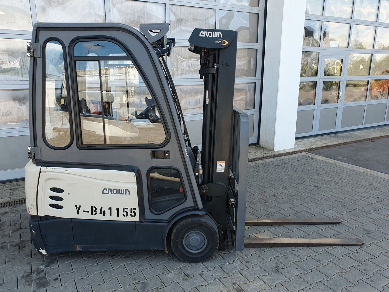 Crown SCT6020-1.3 / Triplex 4,3m / 2.658h / 2020 - Electric forklift: picture 2 Crown SCT6020-1.3 / Triplex 4,3m / 2.658h / 2020 - Electric forklift: picture 2