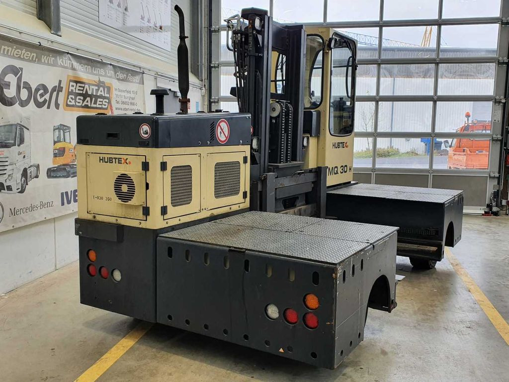 Hubtex MQ 30 H Hybrid / 748h! / Diesel + Elektro Hubtex MQ 30 H Hybrid / 748h! / Diesel + Elektro - Side loader: picture 2 Hubtex MQ 30 H Hybrid / 748h! / Diesel + Elektro Hubtex MQ 30 H Hybrid / 748h! / Diesel + Elektro - Side loader: picture 2