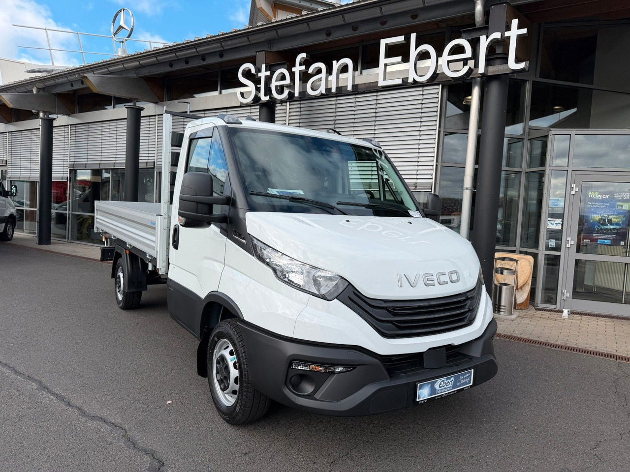 Iveco Daily 35S14 A8*R3.450mm*Automatik*Kamera*3Sitze* - Tipper van: picture 1 Iveco Daily 35S14 A8*R3.450mm*Automatik*Kamera*3Sitze* - Tipper van: picture 1