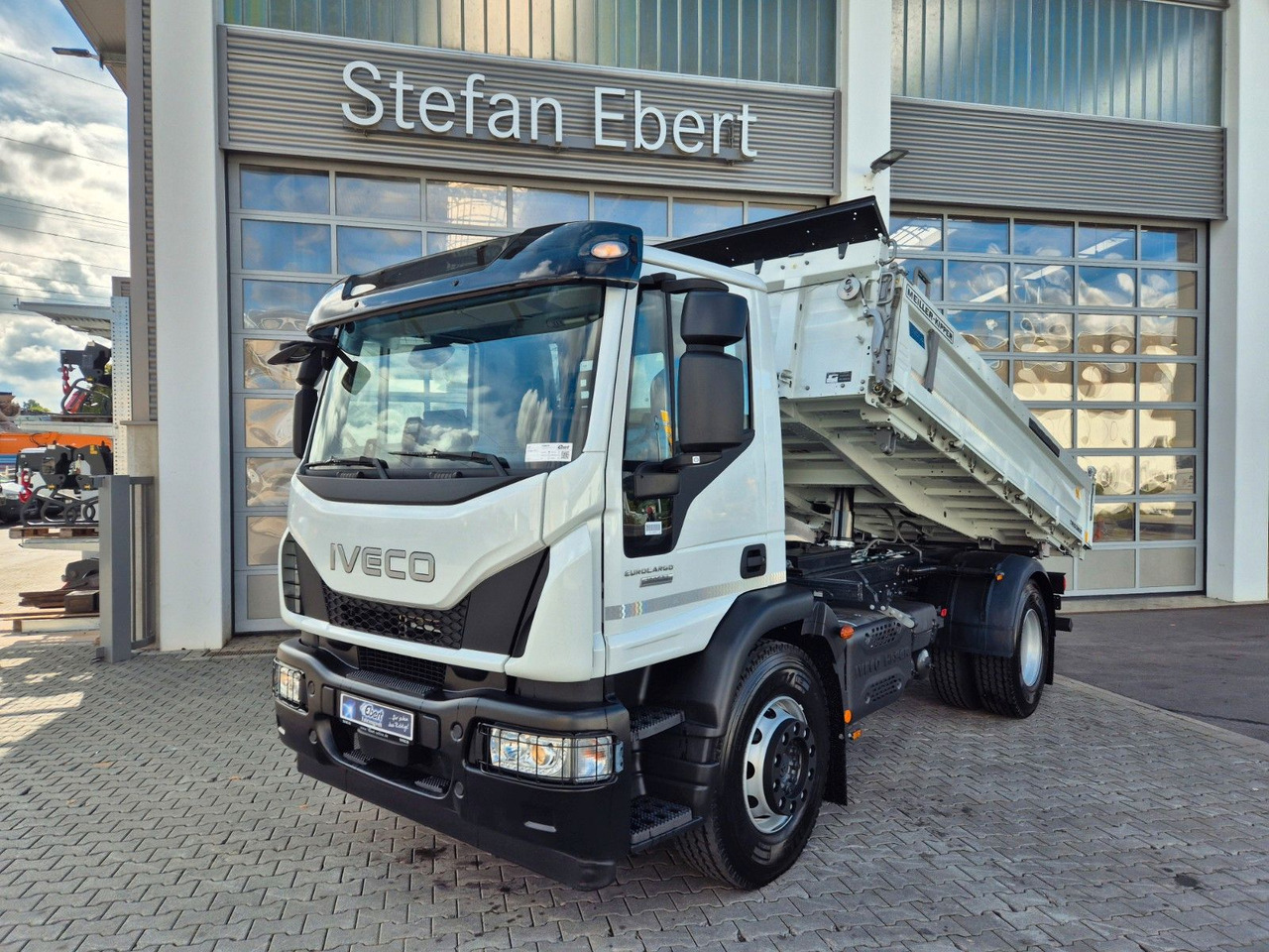 Iveco Eurocargo ML180E32K 4x2 Meiller AHK - Tipper: picture 1 Iveco Eurocargo ML180E32K 4x2 Meiller AHK - Tipper: picture 1