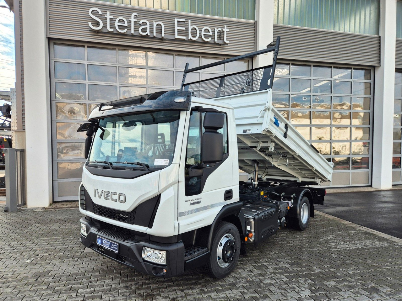 Iveco Eurocargo ML80E21 Meiller 2x AHK 3 Sitze Klima - Tipper: picture 1 Iveco Eurocargo ML80E21 Meiller 2x AHK 3 Sitze Klima - Tipper: picture 1