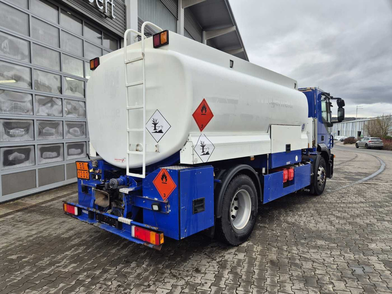 Leasing of Iveco Stralis AD190S42/P 14.000L Lindner&Fischer Iveco Stralis AD190S42/P 14.000L Lindner&Fischer: picture 7 Leasing of Iveco Stralis AD190S42/P 14.000L Lindner&Fischer Iveco Stralis AD190S42/P 14.000L Lindner&Fischer: picture 7