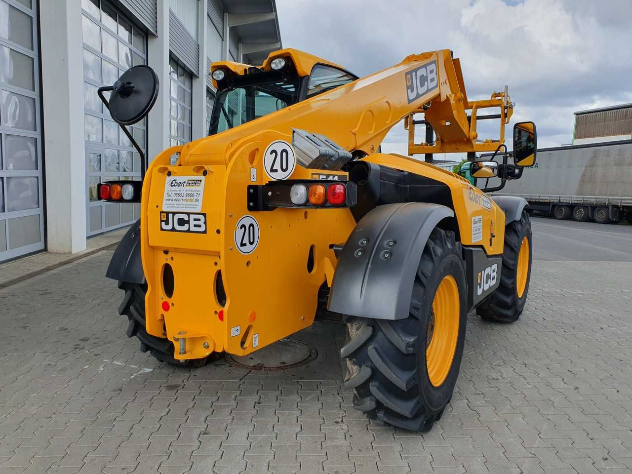 JCB 541-70 / nur 438h / 2022 / 4.100kg / 7m / 109PS - Telescopic handler: picture 3 JCB 541-70 / nur 438h / 2022 / 4.100kg / 7m / 109PS - Telescopic handler: picture 3