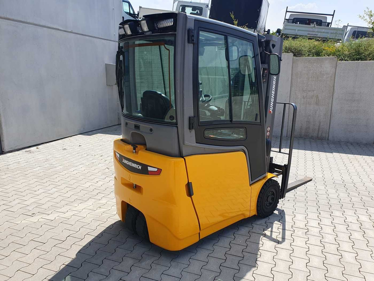 Jungheinrich EFG 215 / Triplex: 4.25m! / SS /  4.297h! - Electric forklift: picture 3 Jungheinrich EFG 215 / Triplex: 4.25m! / SS /  4.297h! - Electric forklift: picture 3