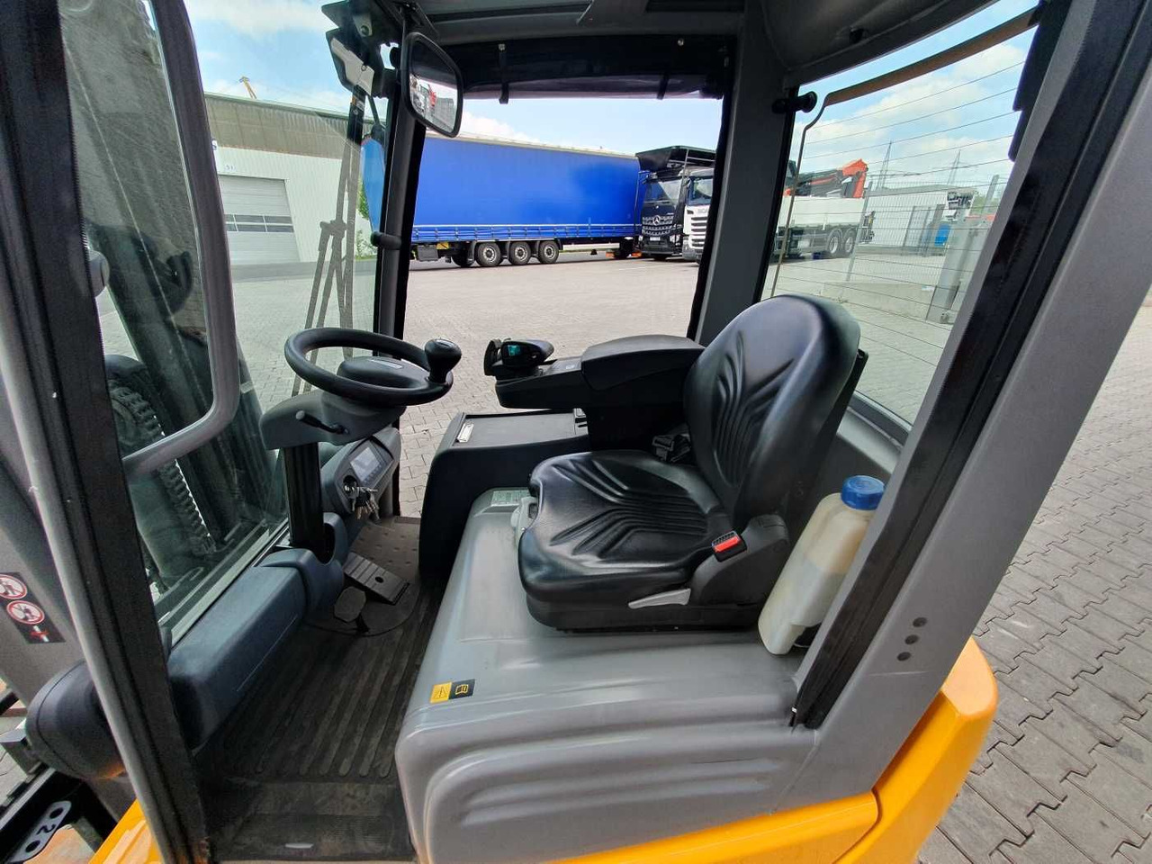 Electric forklift Jungheinrich EFG 215 / Triplex: 4.25m! / SS / nur 1.368h!: picture 12
