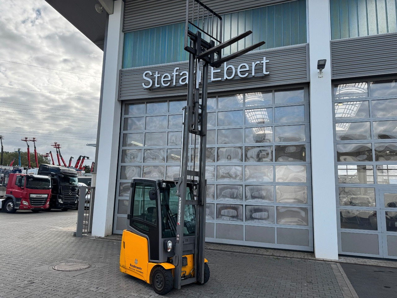 Electric forklift Jungheinrich EFG 215 / Triplex: 4.25m! / SS / nur 716h!: picture 10