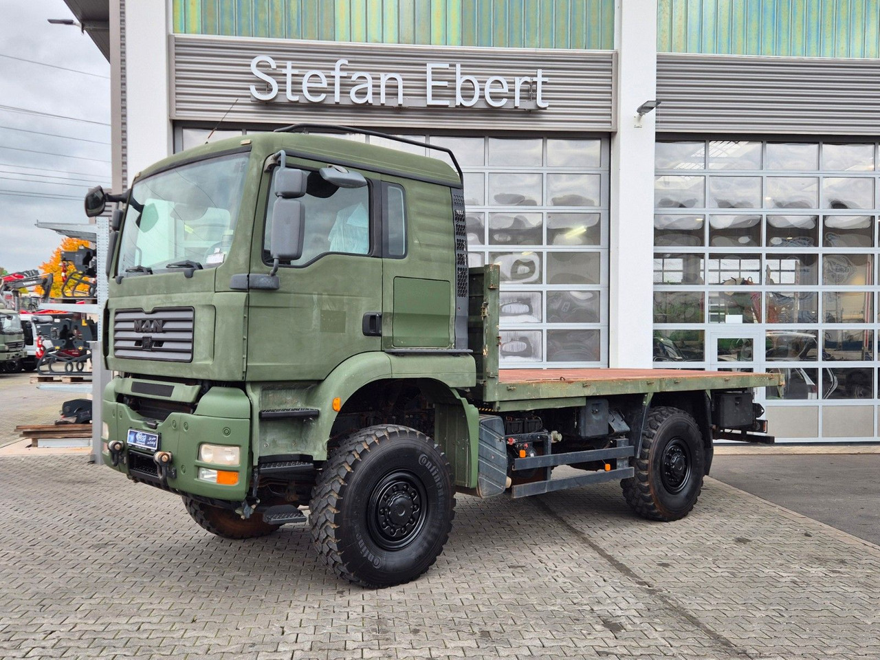 MAN TGA 18.360 4x4 BB Pritsche Single Bereifung - Dropside/ Flatbed truck: picture 3 MAN TGA 18.360 4x4 BB Pritsche Single Bereifung - Dropside/ Flatbed truck: picture 3