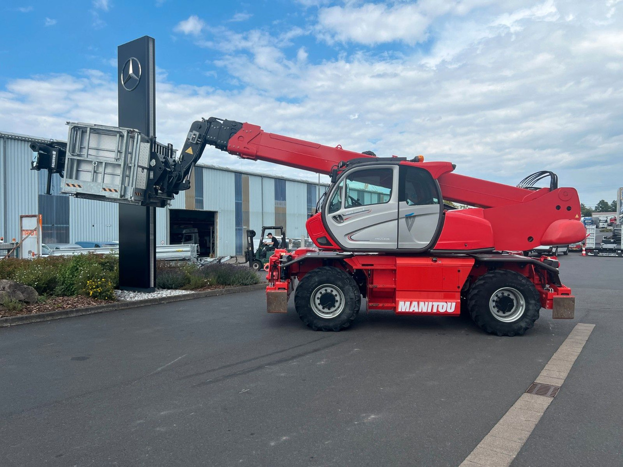 Manitou MRT 2550 + / nur 1.092h! / Gabel / Korb - Telescopic handler: picture 2 Manitou MRT 2550 + / nur 1.092h! / Gabel / Korb - Telescopic handler: picture 2