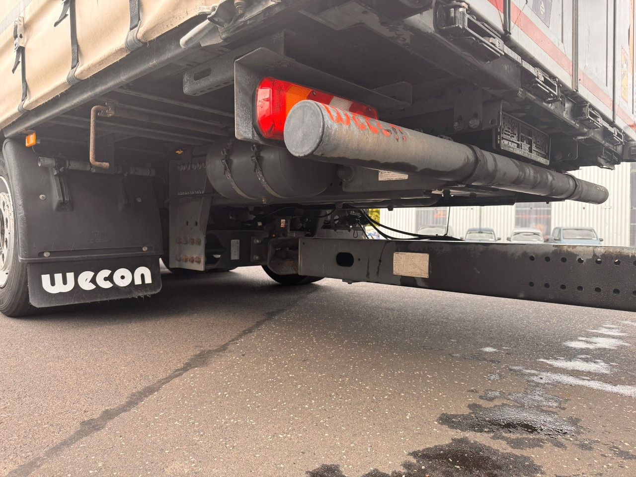 Curtainsider truck Mercedes-Benz Actros 2542 LnR 6x2 Retarder Standklima: picture 10