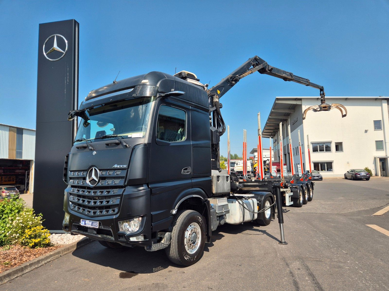 Mercedes-Benz Arocs 1853 LS 4x4 HAD Palfinger Q170Z96+Doll H3L - Log truck, Crane truck: picture 1 Mercedes-Benz Arocs 1853 LS 4x4 HAD Palfinger Q170Z96+Doll H3L - Log truck, Crane truck: picture 1