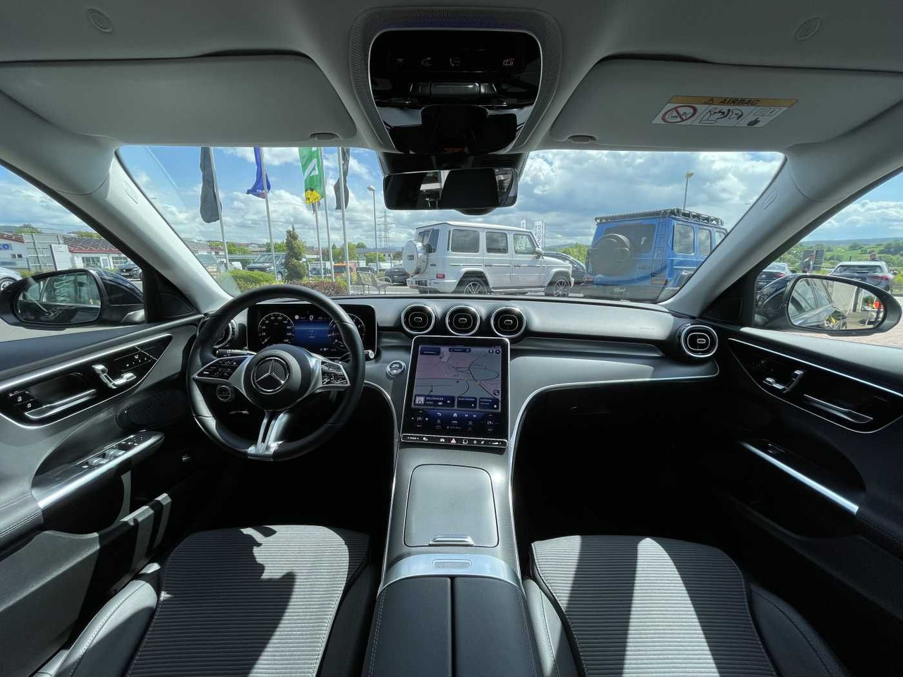 Sedan Mercedes-Benz C 180 9G Avantgarde Memory+Distr+ 360°+Keyless+L: picture 11 Sedan Mercedes-Benz C 180 9G Avantgarde Memory+Distr+ 360°+Keyless+L: picture 11