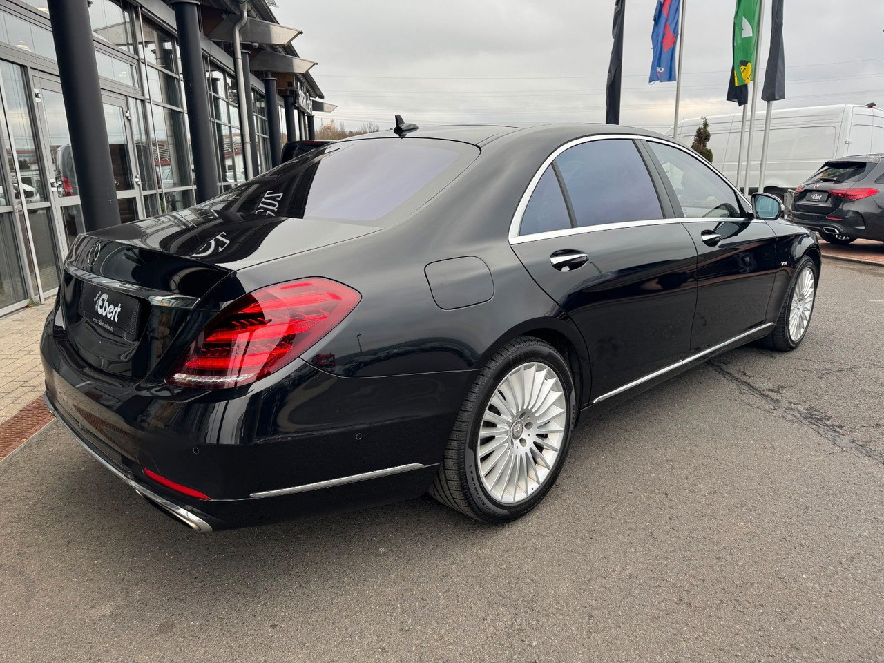 Mercedes-Benz S 600 L Chauffeur+Nachtsicht+Pano+HUD+360 - Sedan: picture 5 Mercedes-Benz S 600 L Chauffeur+Nachtsicht+Pano+HUD+360 - Sedan: picture 5