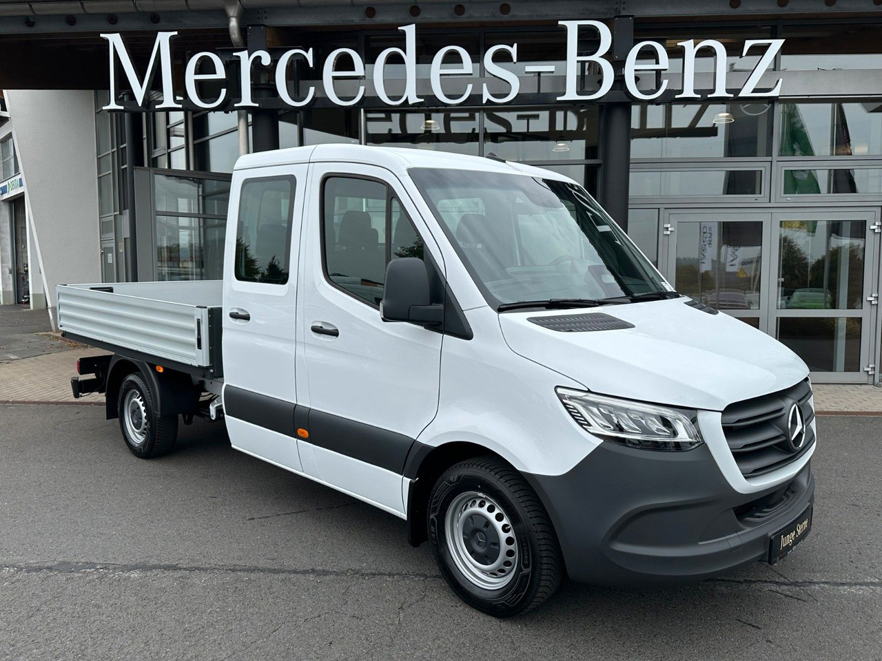 Mercedes-Benz Sprinter 317 CDI 3665 9G DoKa AHK Klima - Flatbed van, Combi van: picture 1 Mercedes-Benz Sprinter 317 CDI 3665 9G DoKa AHK Klima - Flatbed van, Combi van: picture 1