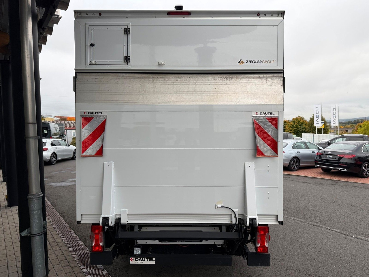 Mercedes-Benz Sprinter 317 CDI 4325 Koffer LBW Klima Kamera - Box van: picture 5 Mercedes-Benz Sprinter 317 CDI 4325 Koffer LBW Klima Kamera - Box van: picture 5