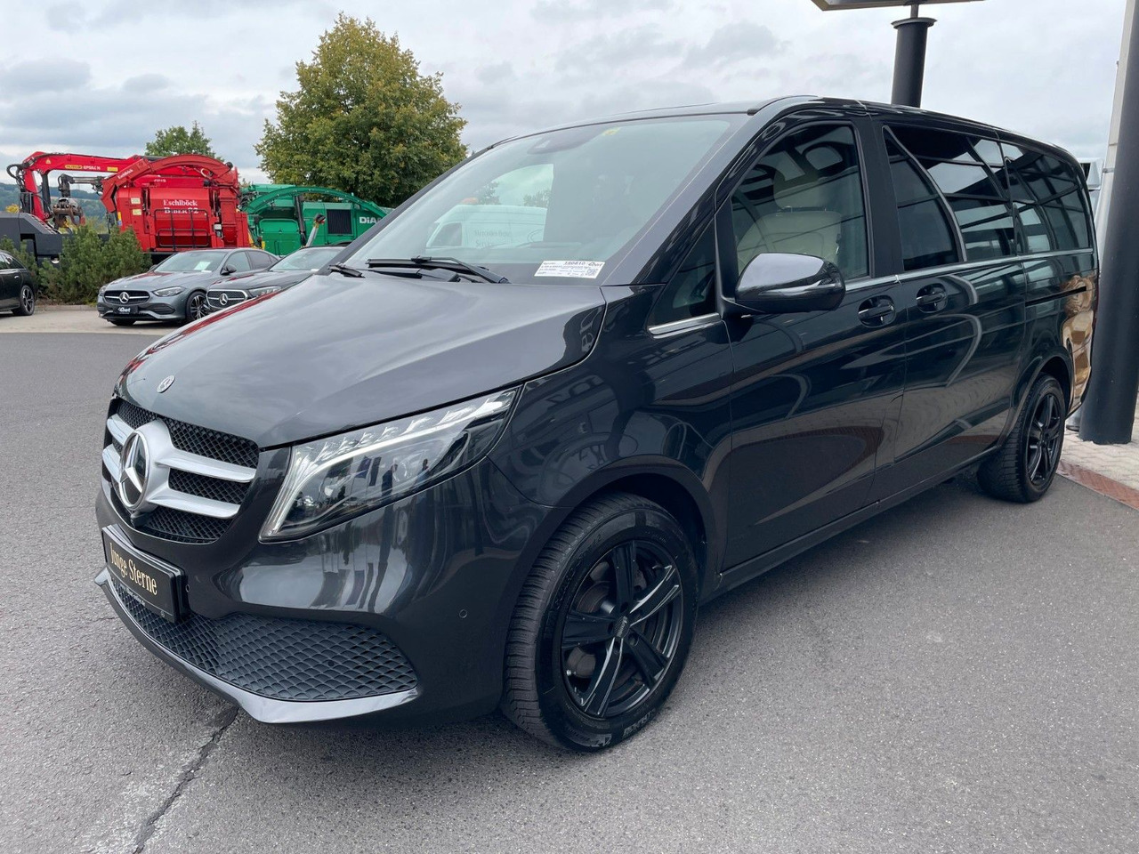 Mercedes-Benz V 300 d AVA ED 4MATIC Sitzklima Burmester 6Sitze - Station wagon: picture 2 Mercedes-Benz V 300 d AVA ED 4MATIC Sitzklima Burmester 6Sitze - Station wagon: picture 2