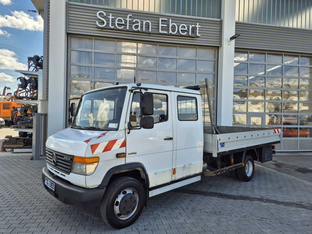 Mercedes-Benz Vario 816 DK DoKa 4x2 Pritsche 2x AHK - Flatbed van, Combi van: picture 1 Mercedes-Benz Vario 816 DK DoKa 4x2 Pritsche 2x AHK - Flatbed van, Combi van: picture 1