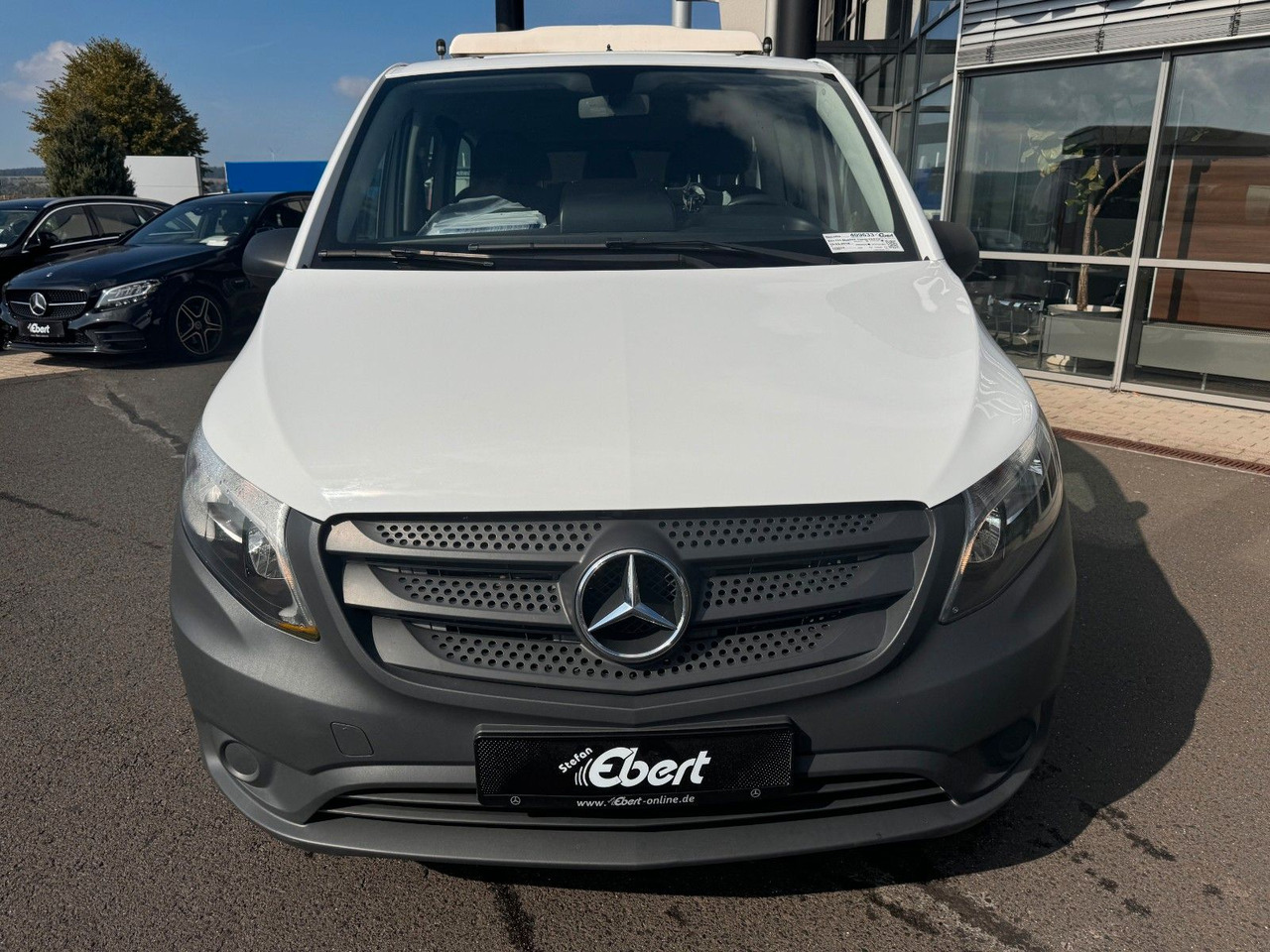 Mercedes-Benz Vito 111 CDI Tourer Begleitfahrzeug BF3+ / WVZ - Small van: picture 2 Mercedes-Benz Vito 111 CDI Tourer Begleitfahrzeug BF3+ / WVZ - Small van: picture 2