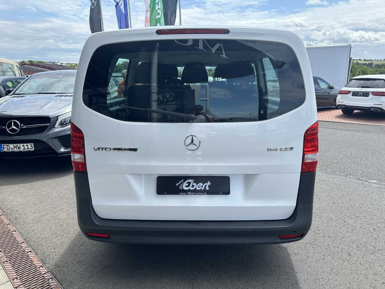 Mercedes-Benz Vito 114 CDI Tourer 9G Klima Audio40 Extralang - Passenger van: picture 5 Mercedes-Benz Vito 114 CDI Tourer 9G Klima Audio40 Extralang - Passenger van: picture 5