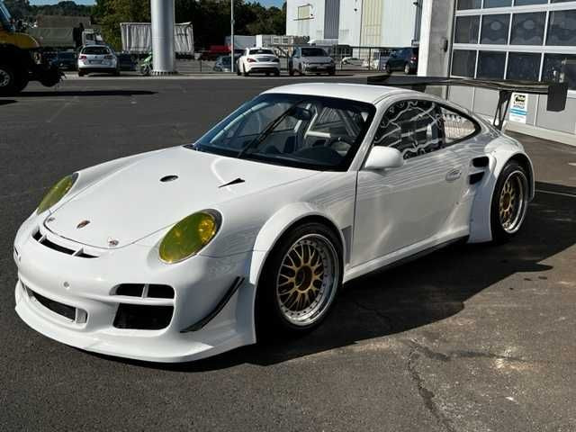 Porsche 997 GT2 RSR Rennwagen - Car: picture 2 Porsche 997 GT2 RSR Rennwagen - Car: picture 2