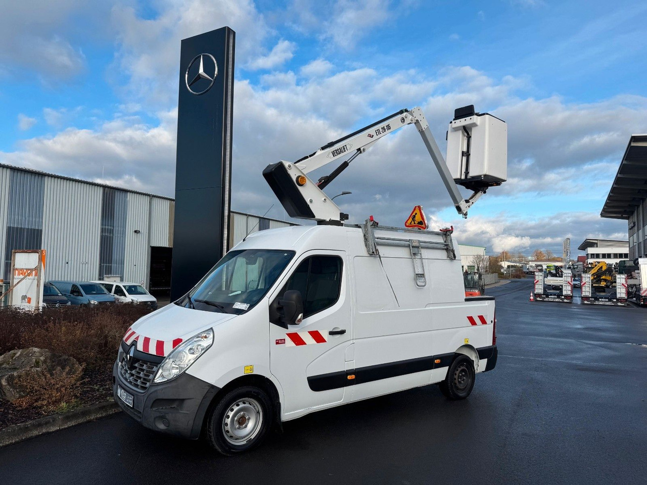 Renault Master 2.3 dCi / VERSALIFT ETL-26, 11,3m - Truck mounted aerial platform: picture 2 Renault Master 2.3 dCi / VERSALIFT ETL-26, 11,3m - Truck mounted aerial platform: picture 2