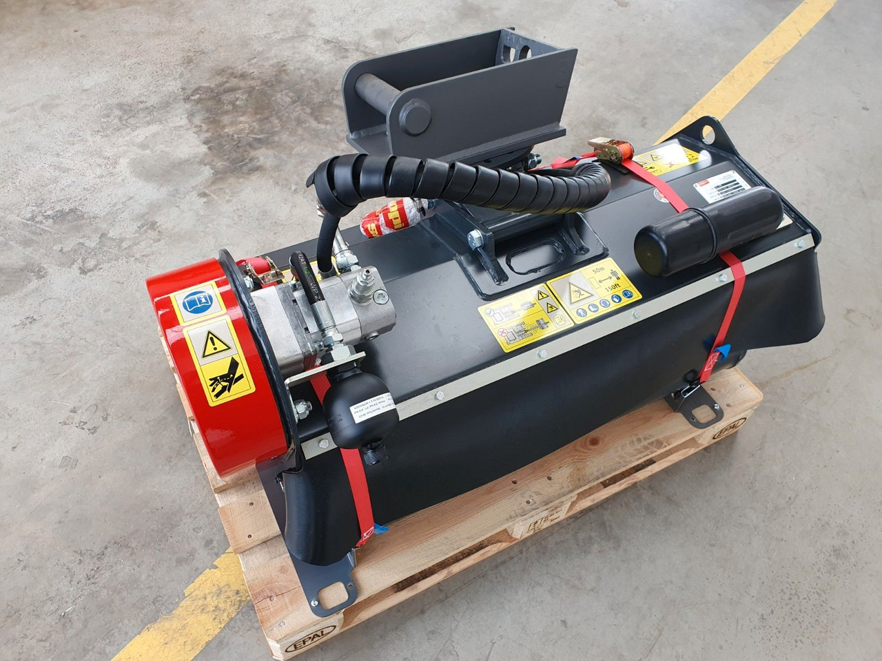 Seppi M. H3 105 / Schlegelmulcher 2-5to lagernd! - Flail mower: picture 4 Seppi M. H3 105 / Schlegelmulcher 2-5to lagernd! - Flail mower: picture 4