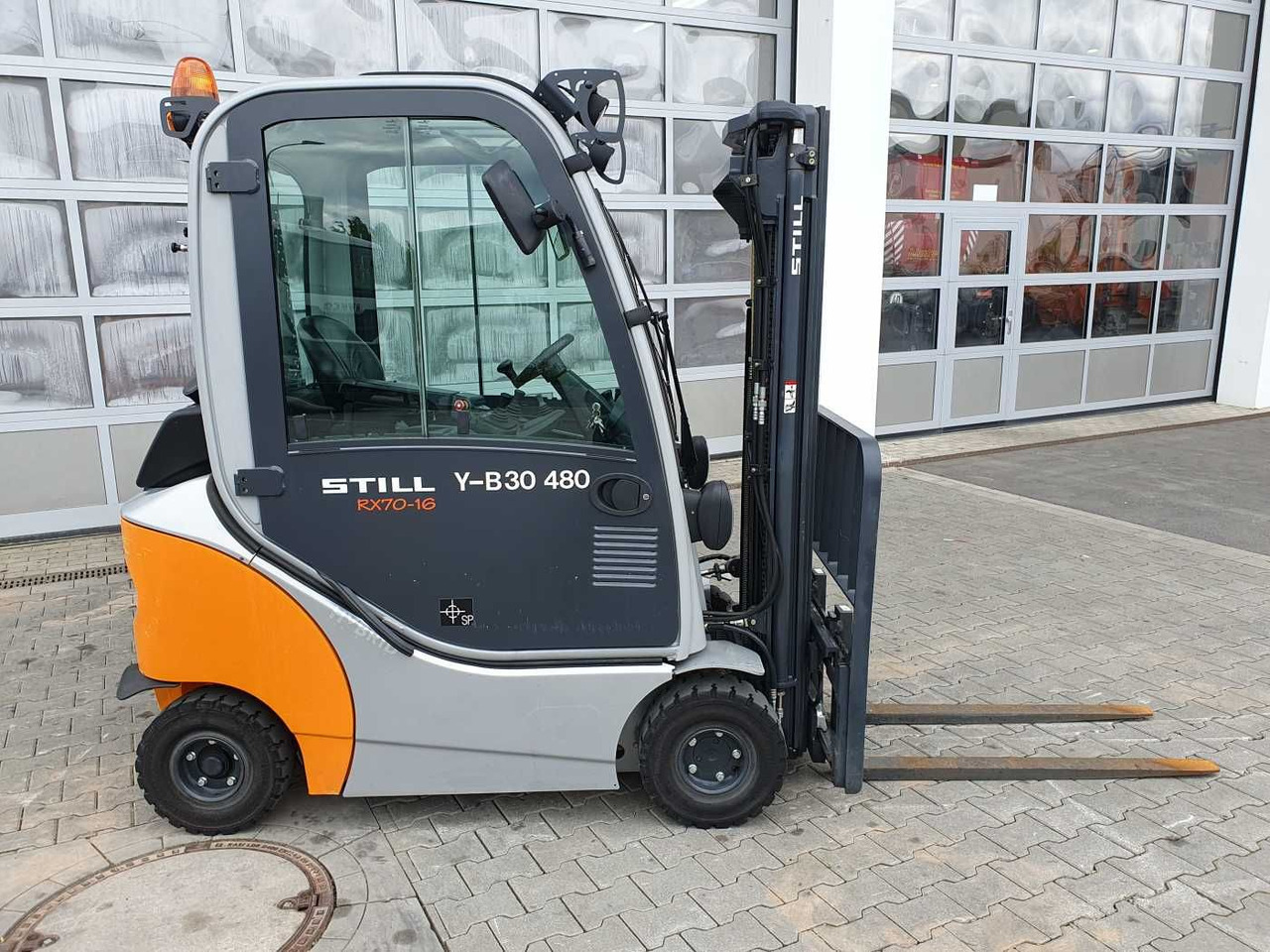 Still RX70-16 / Triplex: 4.60m / nur 789h! / 1.600kg - Diesel forklift: picture 2 Still RX70-16 / Triplex: 4.60m / nur 789h! / 1.600kg - Diesel forklift: picture 2