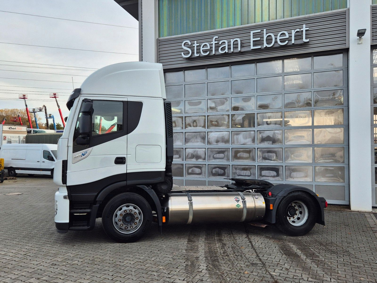 Iveco Stralis 460NP LNG 4x2 3 Stück - Tractor unit: picture 5 Iveco Stralis 460NP LNG 4x2 3 Stück - Tractor unit: picture 5