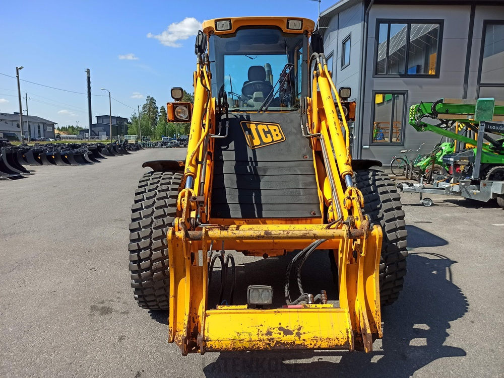 JCB 411B HT pyöräkuormaaja - Wheel loader: picture 3 JCB 411B HT pyöräkuormaaja - Wheel loader: picture 3
