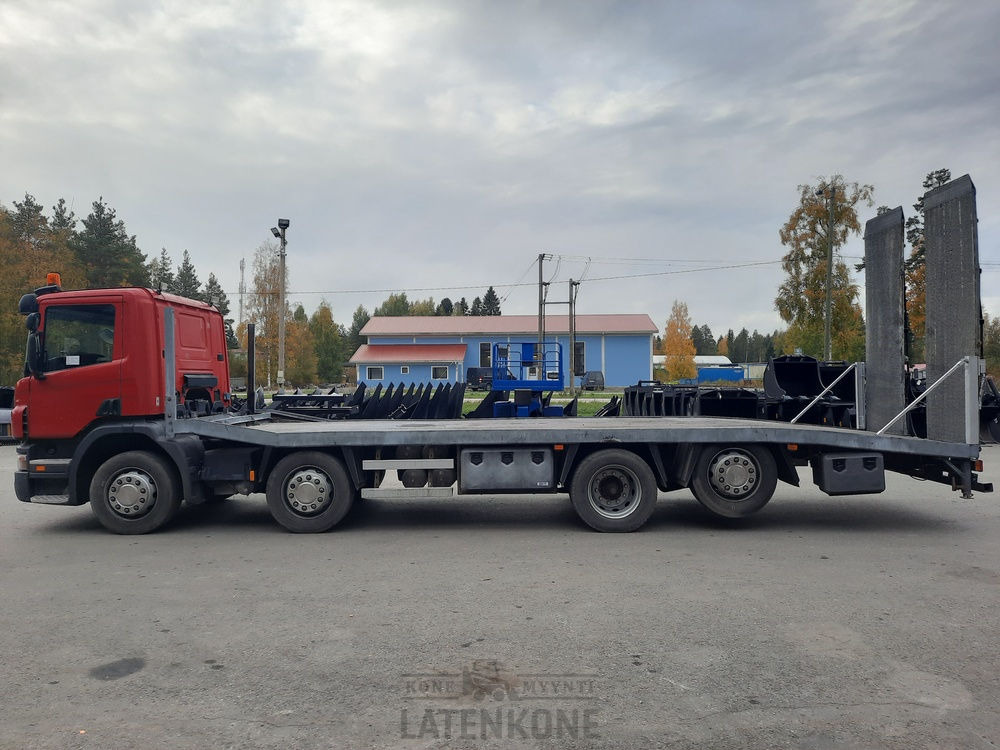 Scania P380 8x2 koneenkuljetusauto - Autotransporter truck: picture 5 Scania P380 8x2 koneenkuljetusauto - Autotransporter truck: picture 5