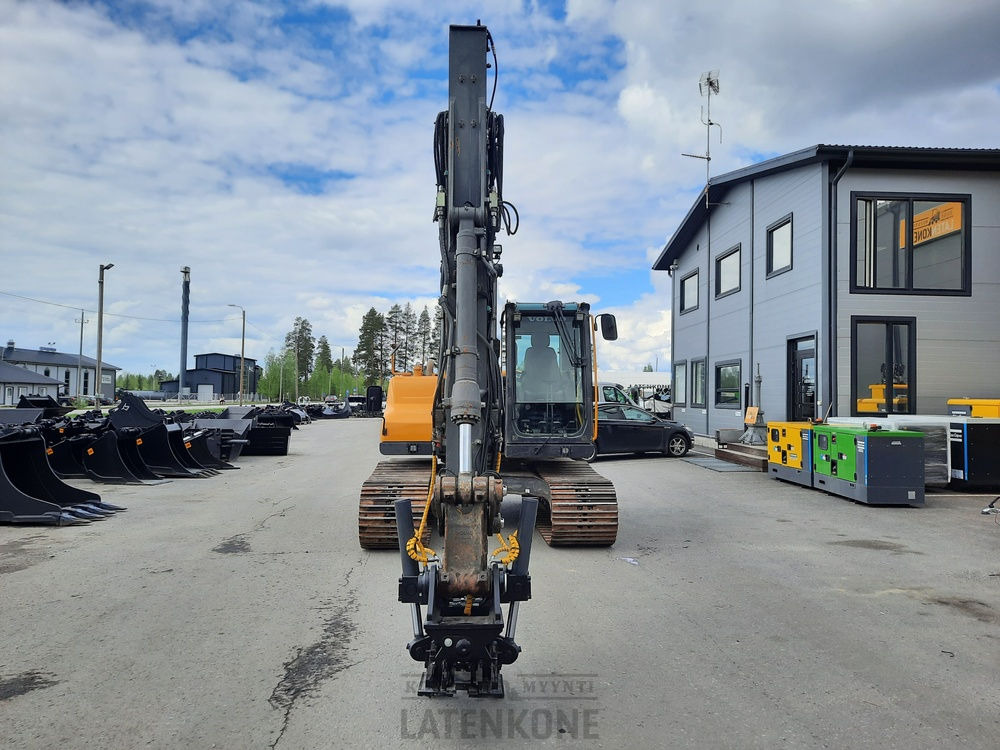 Volvo EC140CL telakaivinkone - Crawler excavator: picture 3 Volvo EC140CL telakaivinkone - Crawler excavator: picture 3