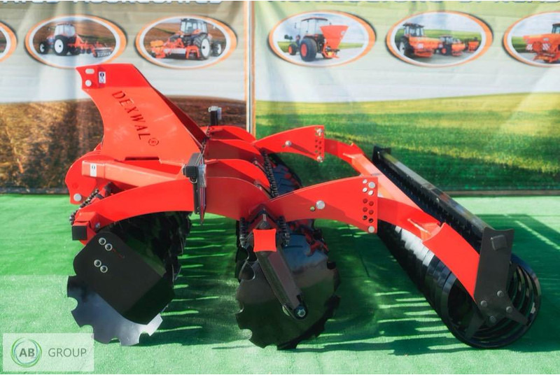 Dexwal brona talerzowa Żuk z wałem daszkowym, 2 m - Disc harrow: picture 2 Dexwal brona talerzowa Żuk z wałem daszkowym, 2 m - Disc harrow: picture 2